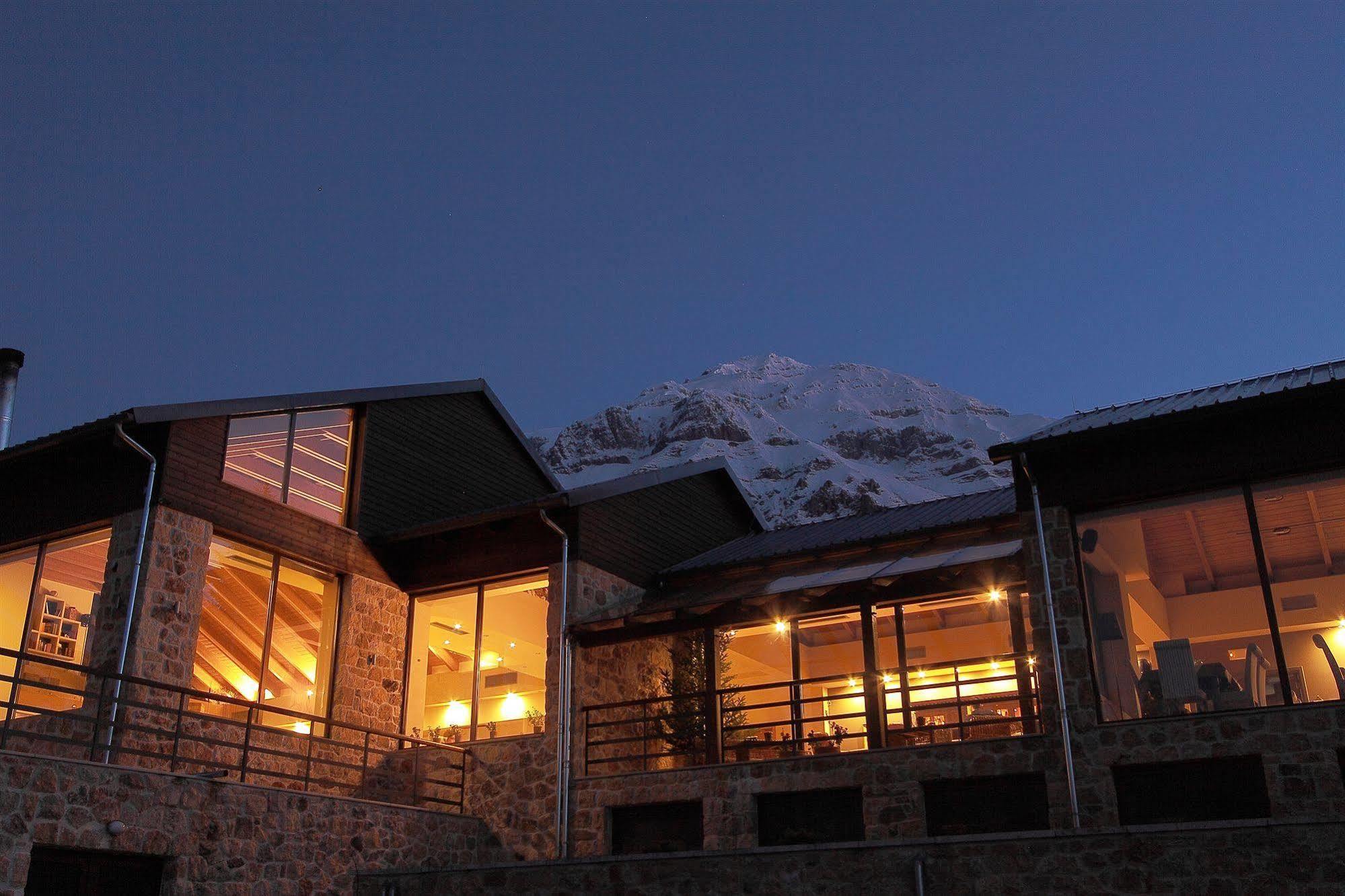 Orizontes Tzoumerkon Hotel Resort Pramanta Exterior foto